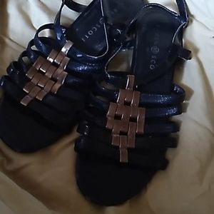 Womans sandals